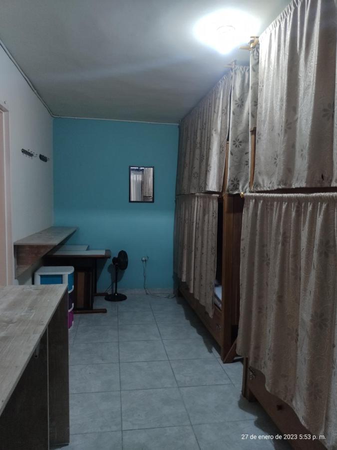 Pa Pasiar Hostal 메딜린 외부 사진